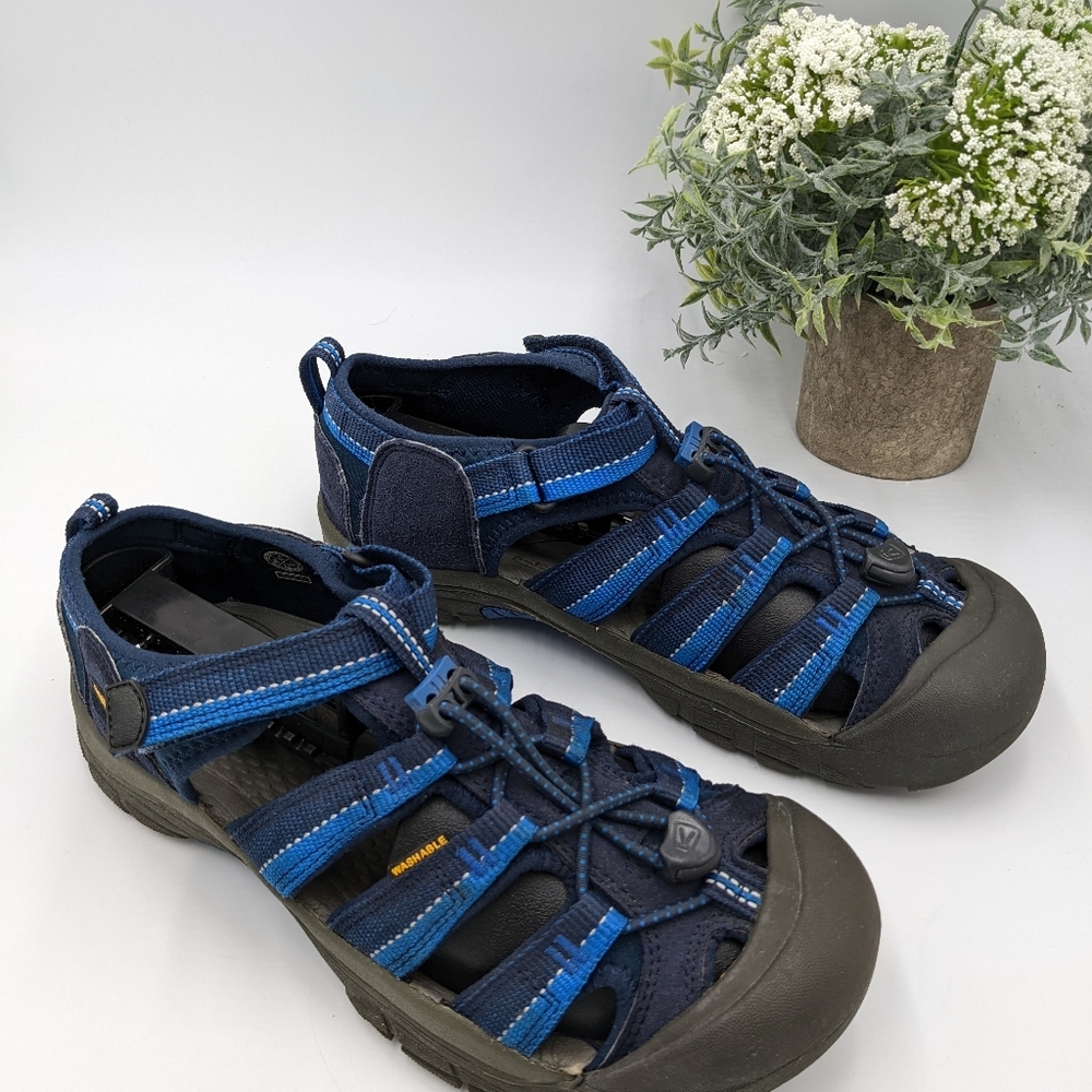 KEEN Newport H2 ankle Sandal Navy 1013173 women’s USA 6 EU 36